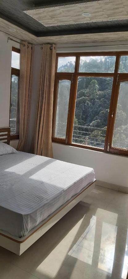 Solitude Inn Bnb Shimla Ngoại thất bức ảnh
